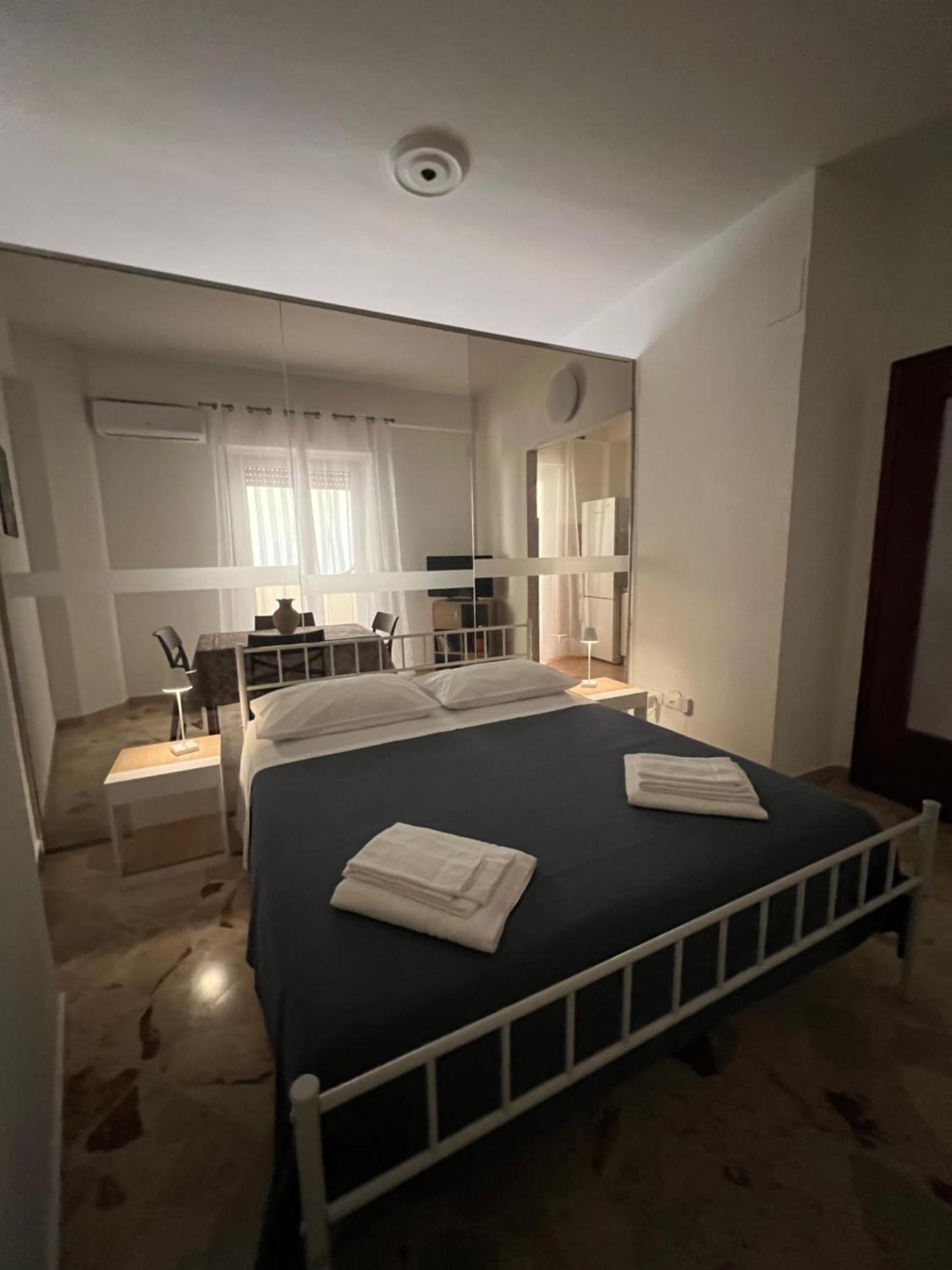 El Azis Home Palermo Exterior photo