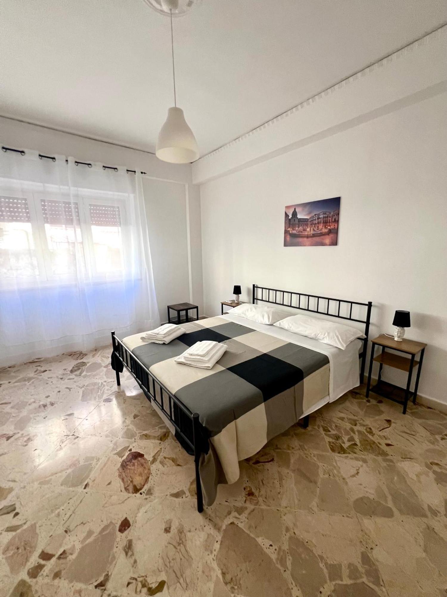 El Azis Home Palermo Exterior photo